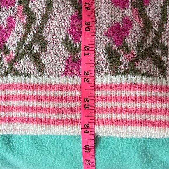 So Me Pink and Green Knit Sweater Size Large NWT - Picture 7 of 10
